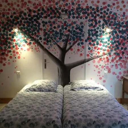 La Cense Des 6 Sens 3*