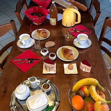 La Cense Des 6 Sens Bed & Breakfast