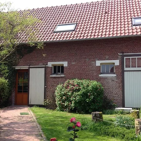 La Cense Des 6 Sens 3* Beugny